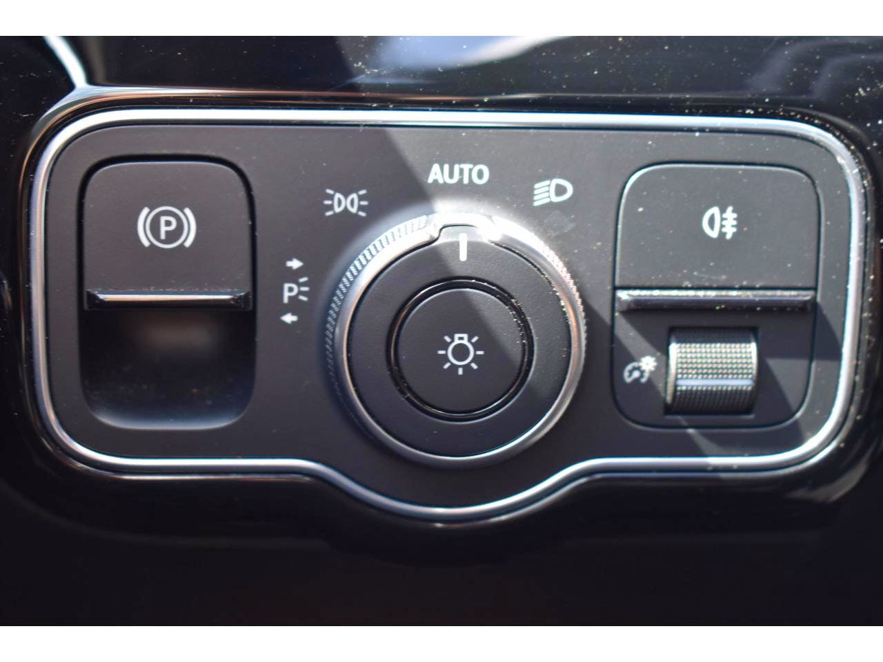 Mercedes Benz Classe A  180 d 7G-DCT Business Line occasion - Photo 22