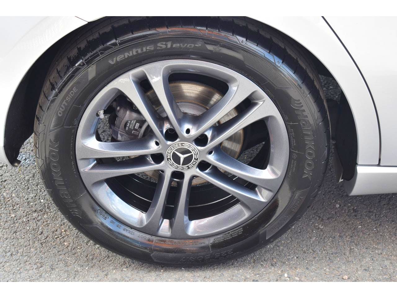 Mercedes Benz Classe A  180 d 7G-DCT Business Line occasion - Photo 35