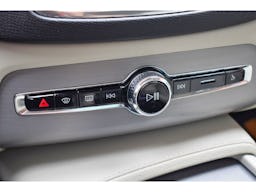 Volvo XC90  T8 Twin Engine 303+87 ch Geartronic 8 7pl Momentum occasion - Photo 31