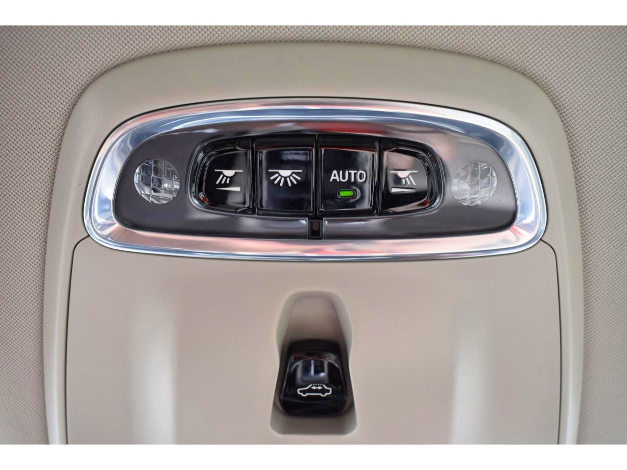 Volvo XC90  T8 Twin Engine 303+87 ch Geartronic 8 7pl Momentum occasion - Photo 37
