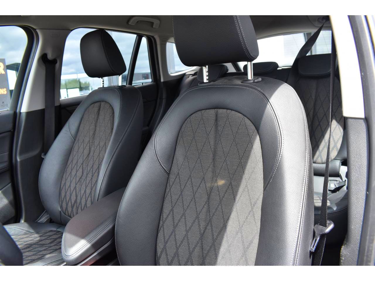 BMW X1  xDrive 25e 220 ch BVA6 F48 LCI xLine occasion - Photo 15