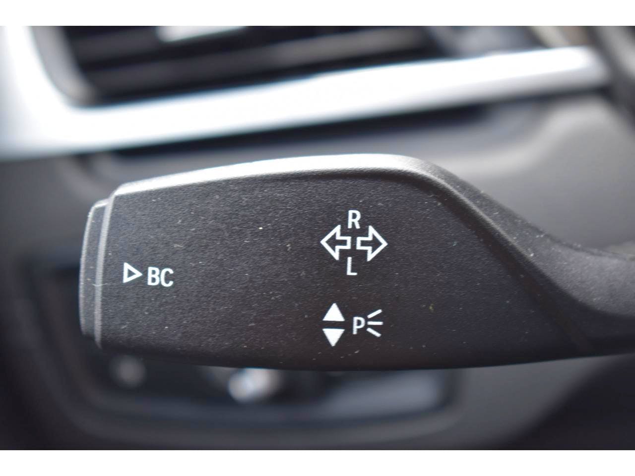 BMW X1  xDrive 25e 220 ch BVA6 F48 LCI xLine occasion - Photo 24