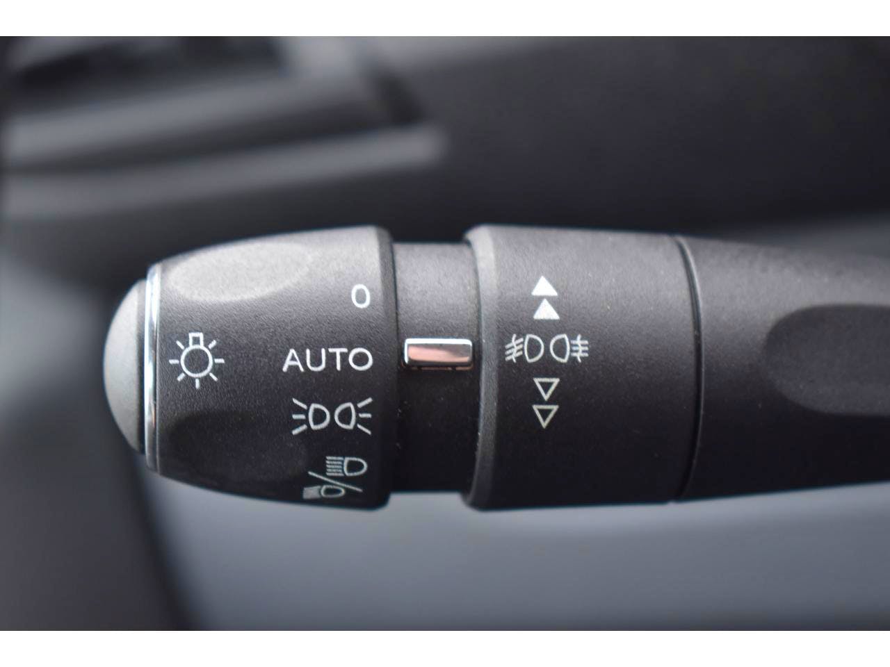 Peugeot Expert  FOURGON Standard 1.6 BlueHDi 115 S&S Premium occasion - Photo 14