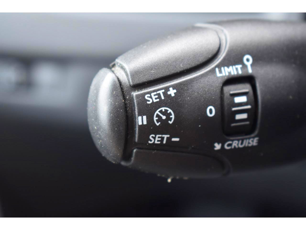Peugeot Expert  FOURGON Standard 1.6 BlueHDi 115 S&S Premium occasion - Photo 16