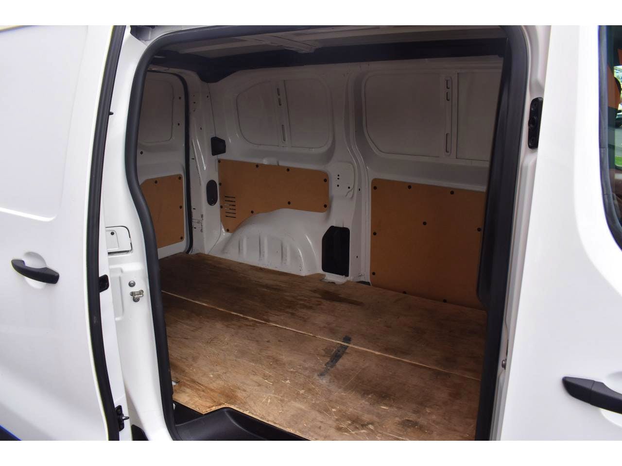 Peugeot Expert  FOURGON Standard 1.6 BlueHDi 115 S&S Premium occasion - Photo 5