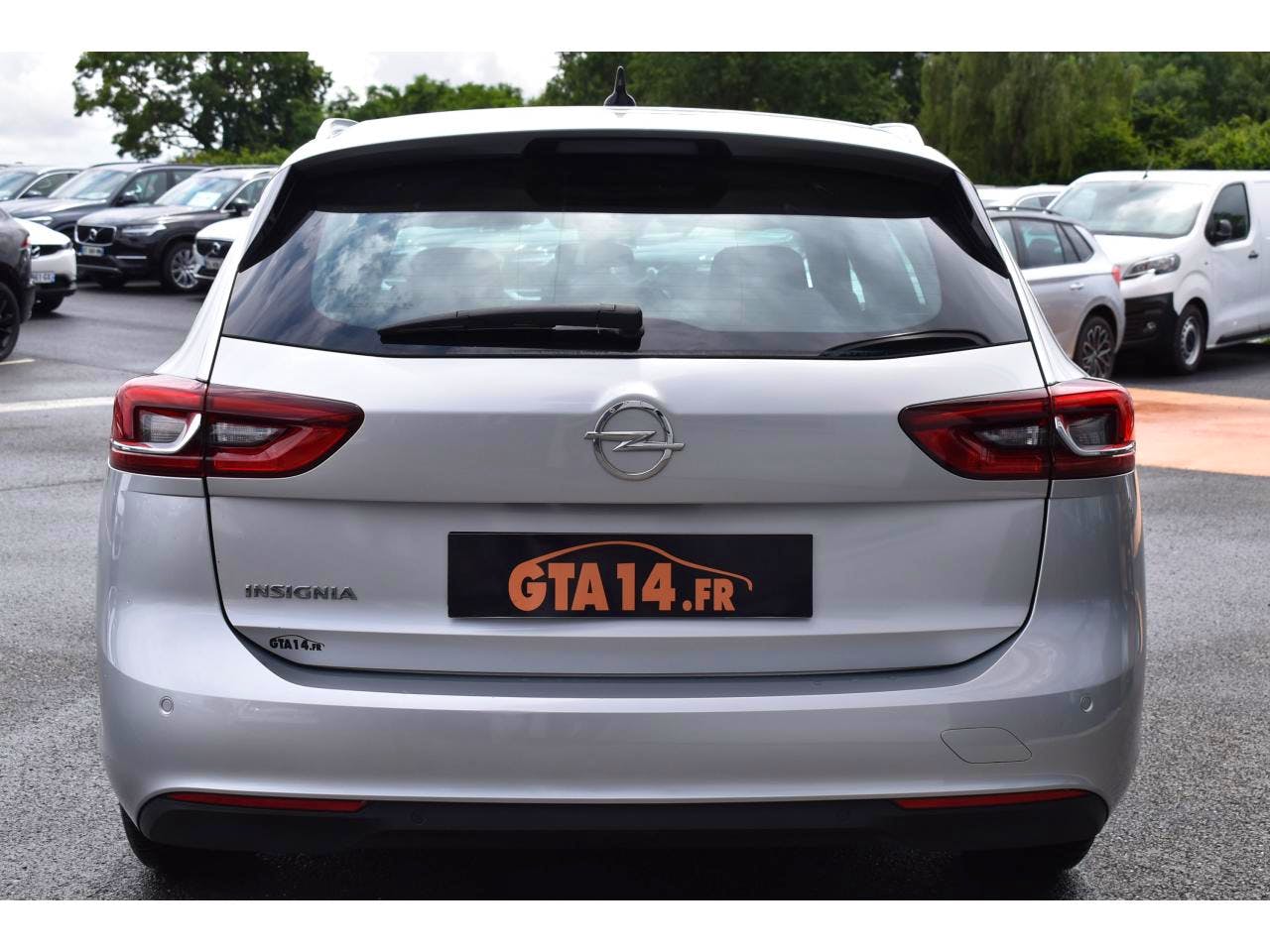 Opel Insignia Sports Tourer  1.5 Diesel 122 ch BVA8 Elegance Business occasion - Photo 18