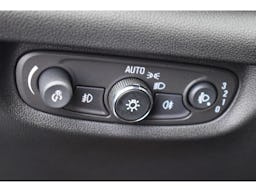 Opel Insignia Sports Tourer  1.5 Diesel 122 ch BVA8 Elegance Business occasion - Photo 21