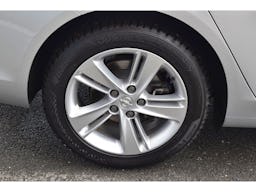 Opel Insignia Sports Tourer  1.5 Diesel 122 ch BVA8 Elegance Business occasion - Photo 37