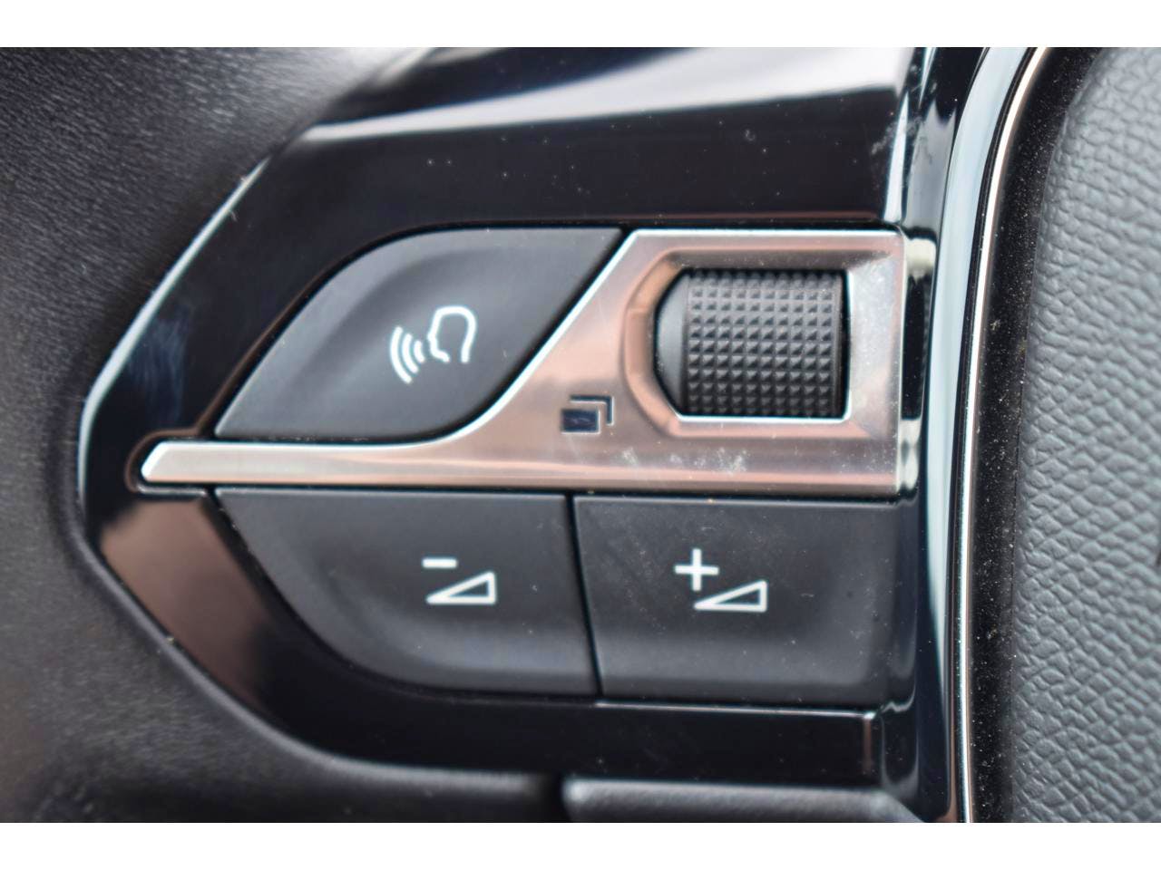Peugeot 3008  BlueHDi 130ch S&S BVM6 Allure occasion - Photo 21