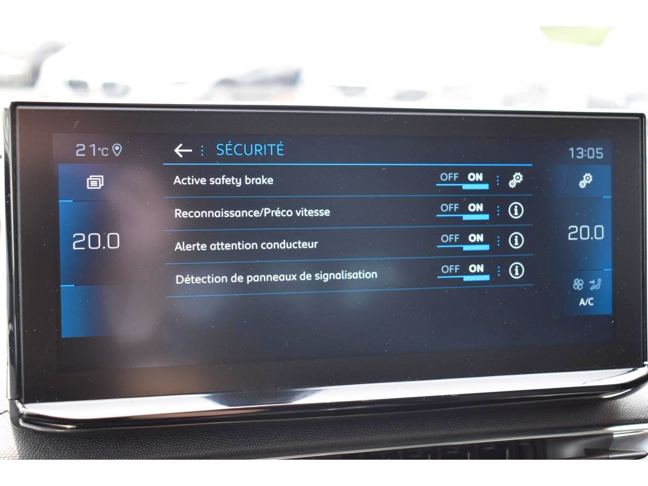 Peugeot 3008  BlueHDi 130ch S&S BVM6 Allure occasion - Photo 30