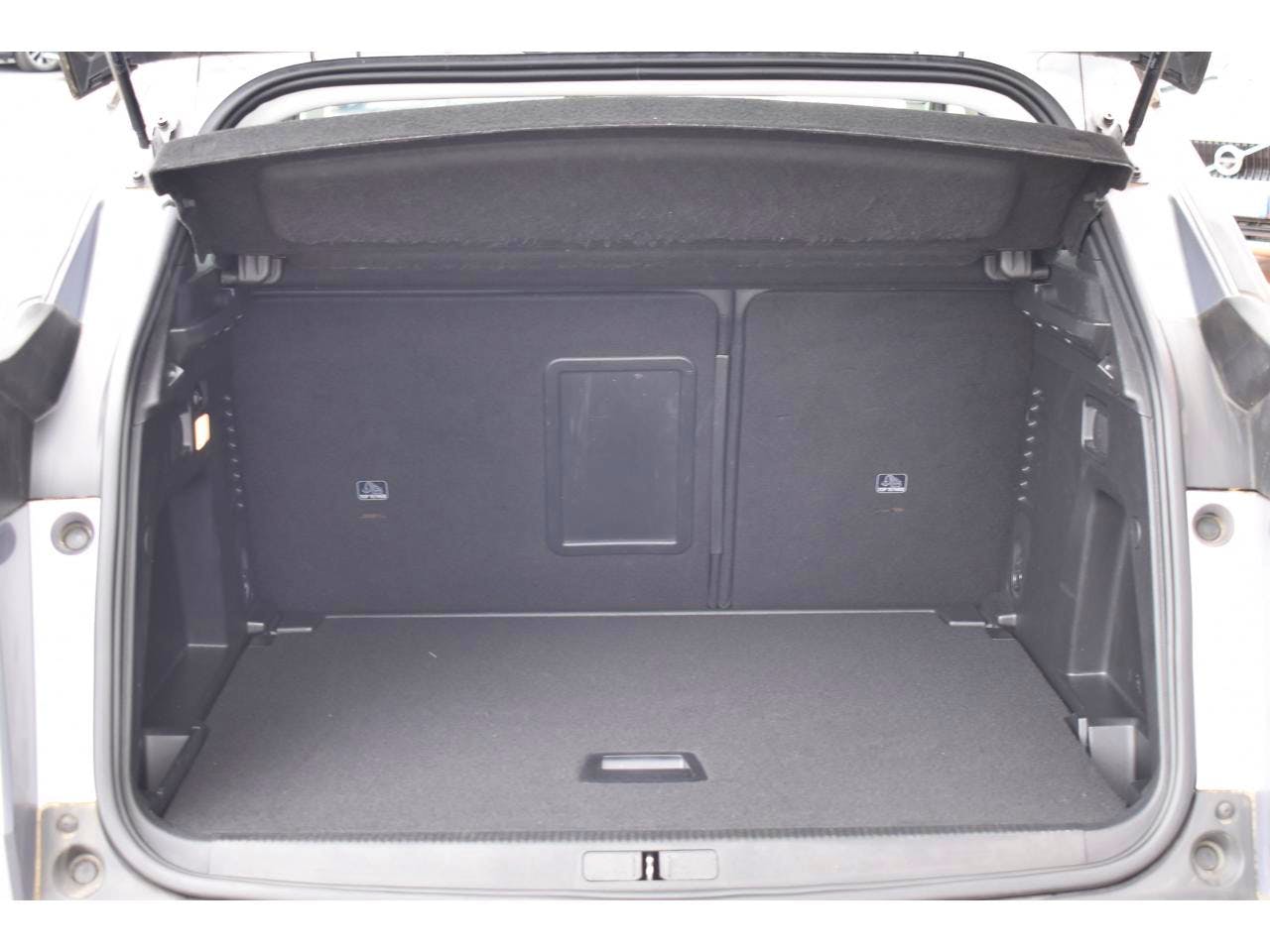 Peugeot 3008  BlueHDi 130ch S&S BVM6 Allure occasion - Photo 9