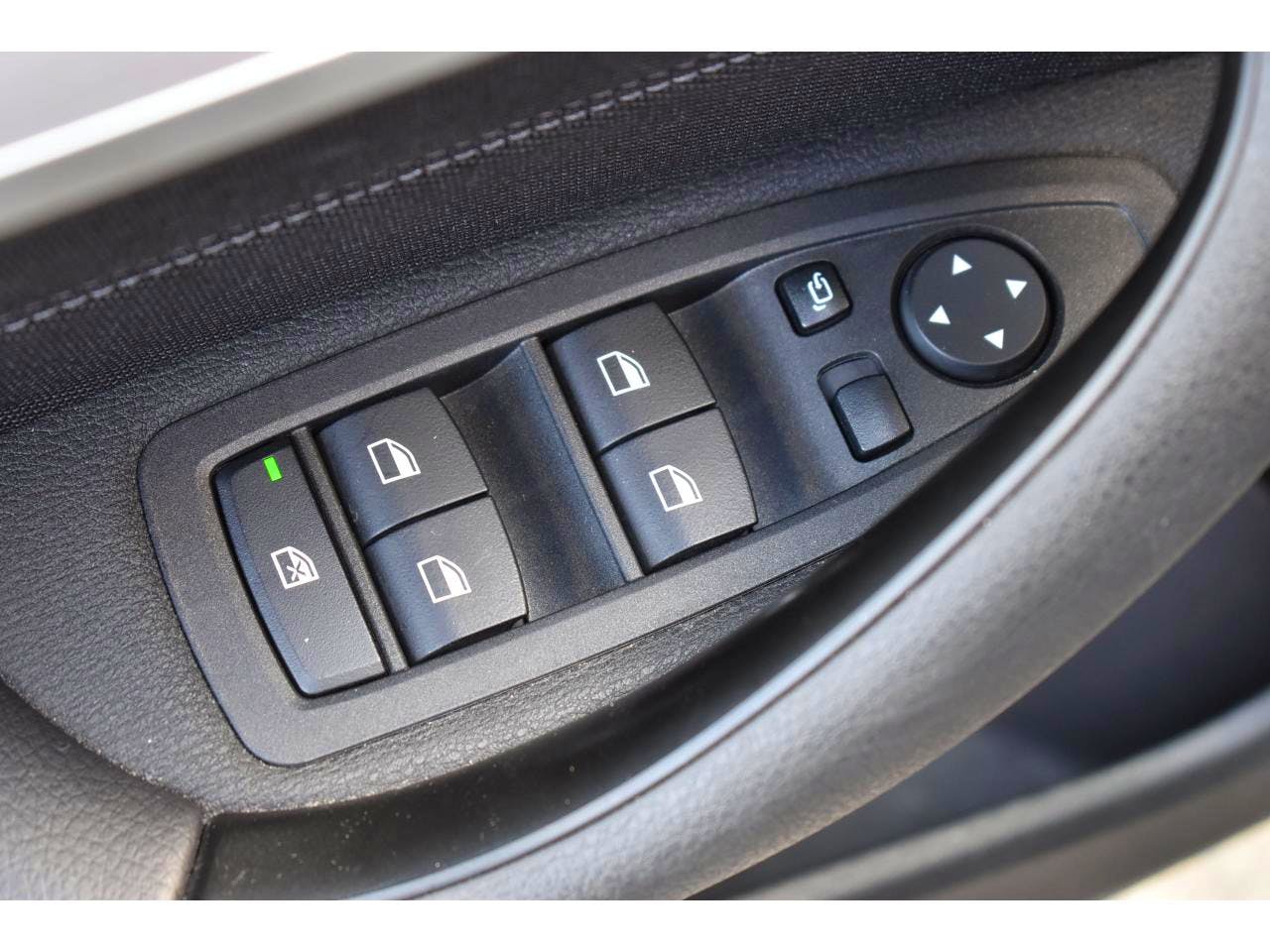 BMW X2  xDrive 25e 220 ch BVA6 F39 LOUNGE occasion - Photo 11