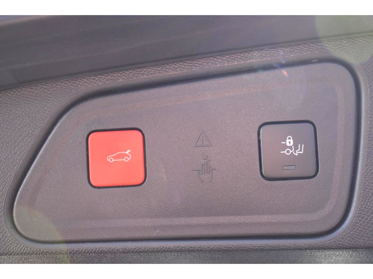 Peugeot 3008  Hybrid 225 e-EAT8 GT Pack occasion - Photo 10