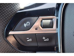 Peugeot 3008  Hybrid 225 e-EAT8 GT Pack occasion - Photo 22