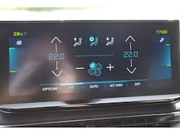 Peugeot 3008  Hybrid 225 e-EAT8 GT Pack occasion - Photo 31
