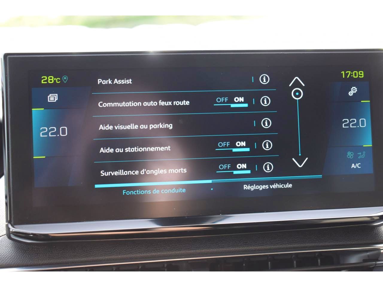 Peugeot 3008  Hybrid 225 e-EAT8 GT Pack occasion - Photo 33