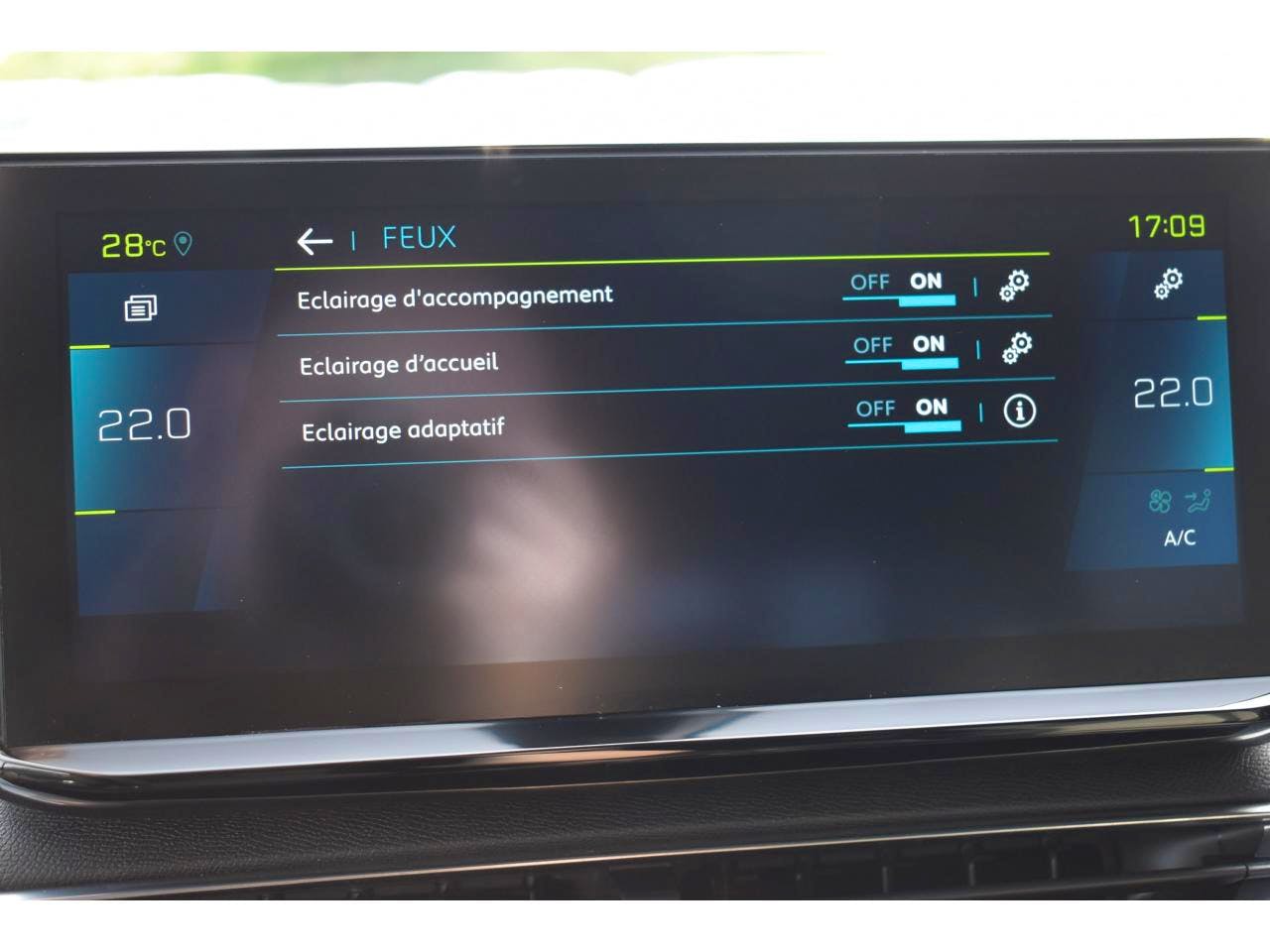 Peugeot 3008  Hybrid 225 e-EAT8 GT Pack occasion - Photo 34