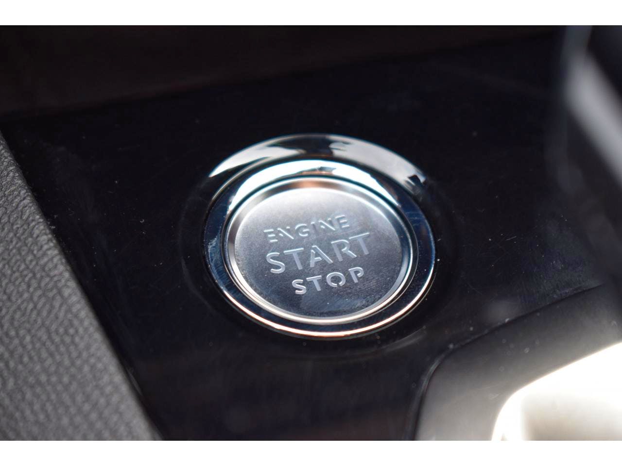 Peugeot 3008  Hybrid 225 e-EAT8 GT Pack occasion - Photo 38