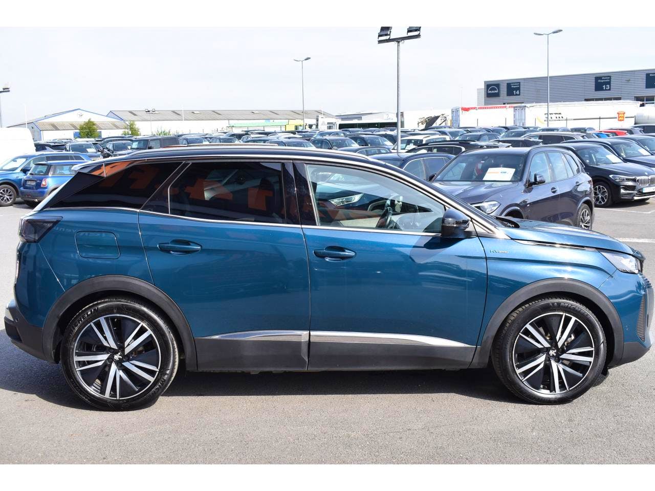 Peugeot 3008  Hybrid 225 e-EAT8 GT Pack occasion - Photo 4