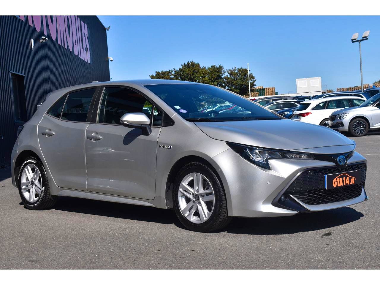 Toyota Corolla  Hybride 180h CVT Dynamic Business occasion - Photo 20