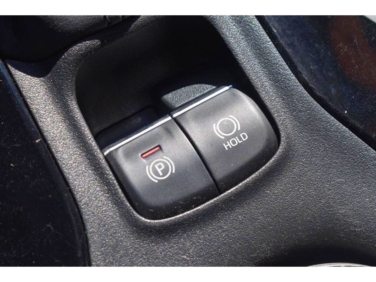 Toyota Corolla  Hybride 180h CVT Dynamic Business occasion - Photo 33