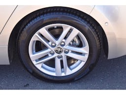 Toyota Corolla  Hybride 180h CVT Dynamic Business occasion - Photo 37