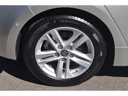 Toyota Corolla  Hybride 180h CVT Dynamic Business occasion - Photo 39