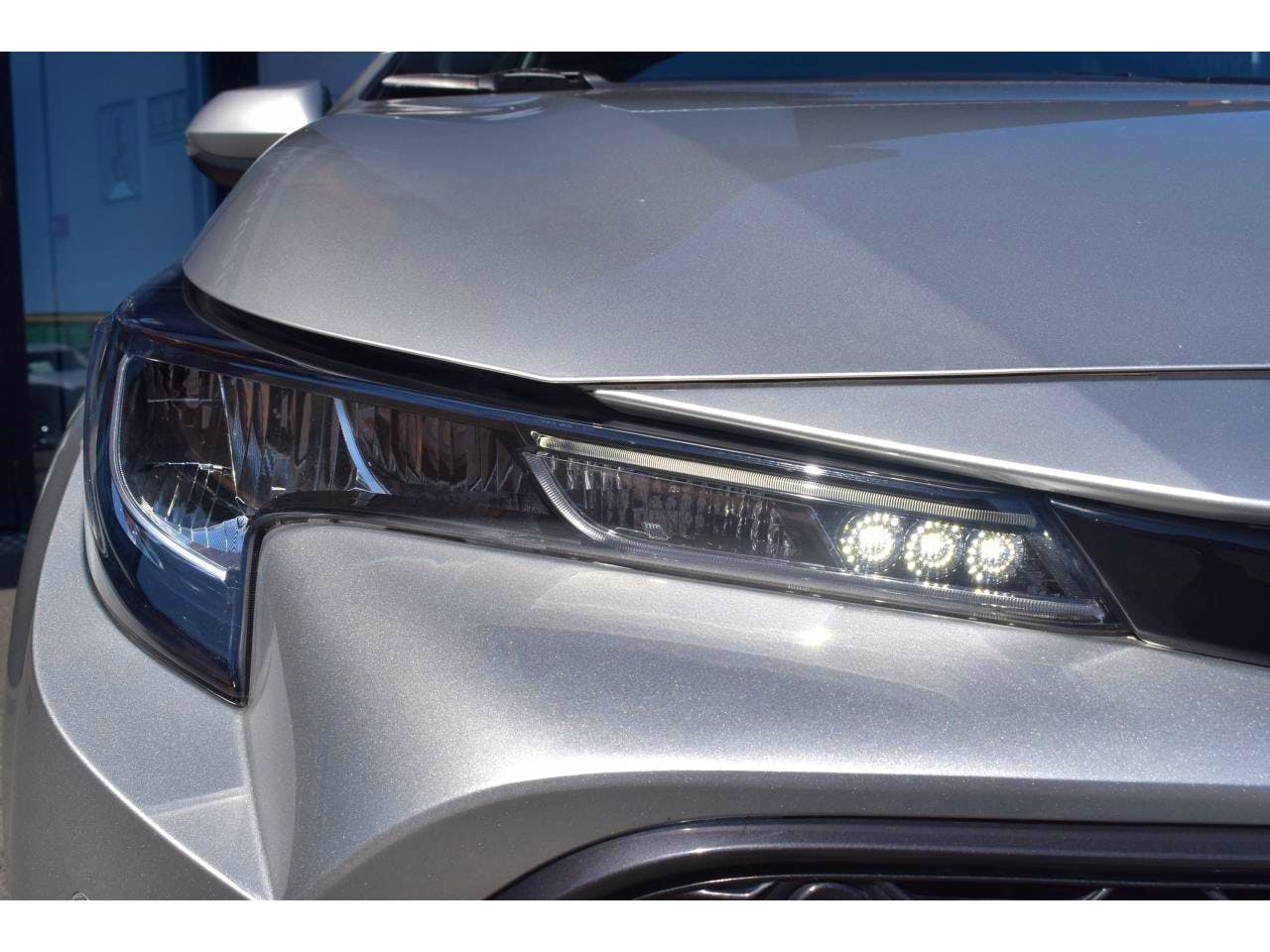 Toyota Corolla  Hybride 180h CVT Dynamic Business occasion - Photo 41