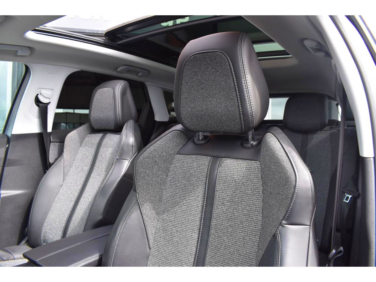 Peugeot 3008  BlueHDi 130ch S&S BVM6 ACTIVE occasion - Photo 15