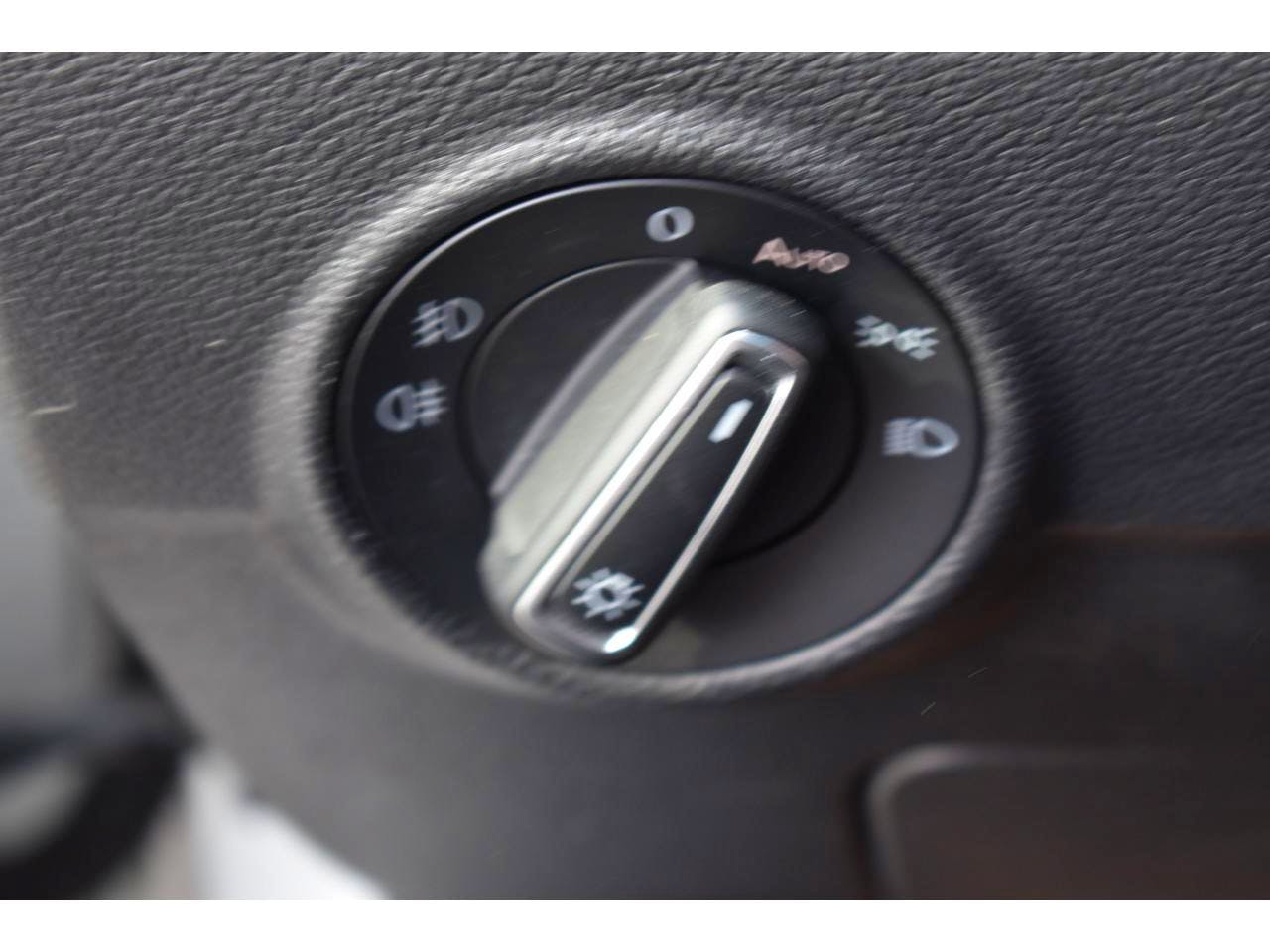 Volkswagen T-Roc  1.0 TSI 110 Start/Stop BVM6 Lounge occasion - Photo 21