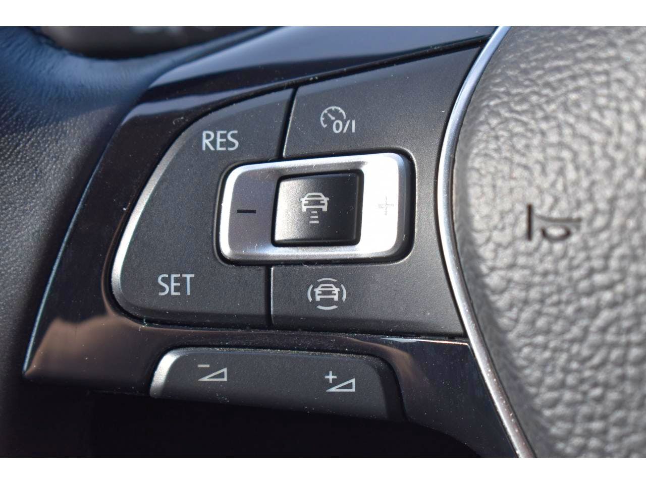 Volkswagen T-Roc  1.0 TSI 110 Start/Stop BVM6 Lounge occasion - Photo 22