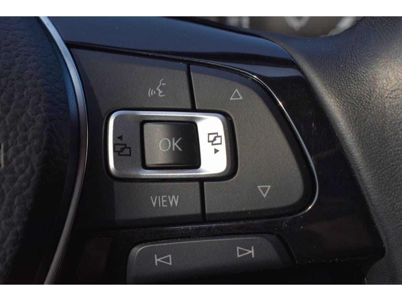 Volkswagen T-Roc  1.0 TSI 110 Start/Stop BVM6 Lounge occasion - Photo 23