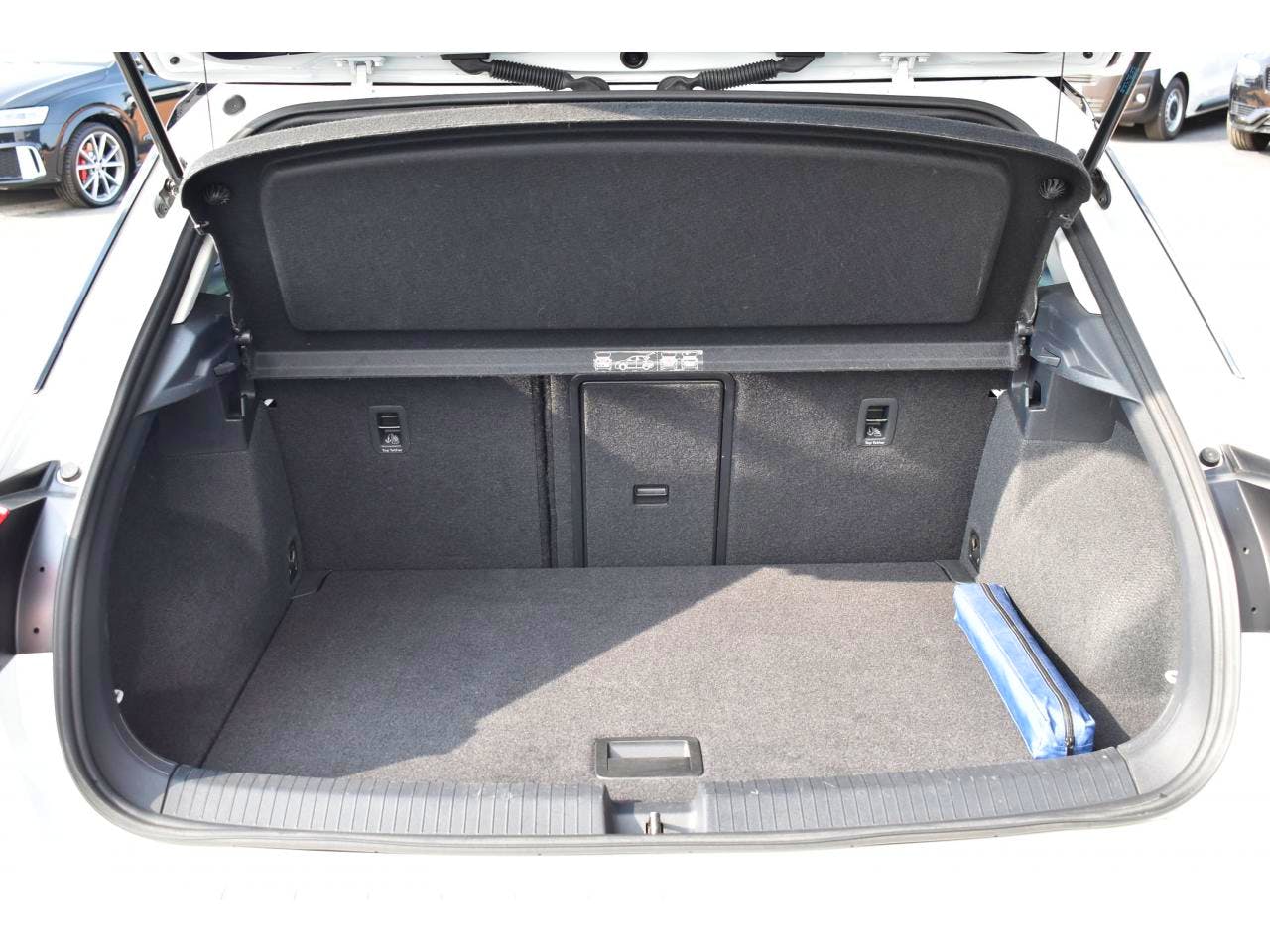 Volkswagen T-Roc  1.0 TSI 110 Start/Stop BVM6 Lounge occasion - Photo 9