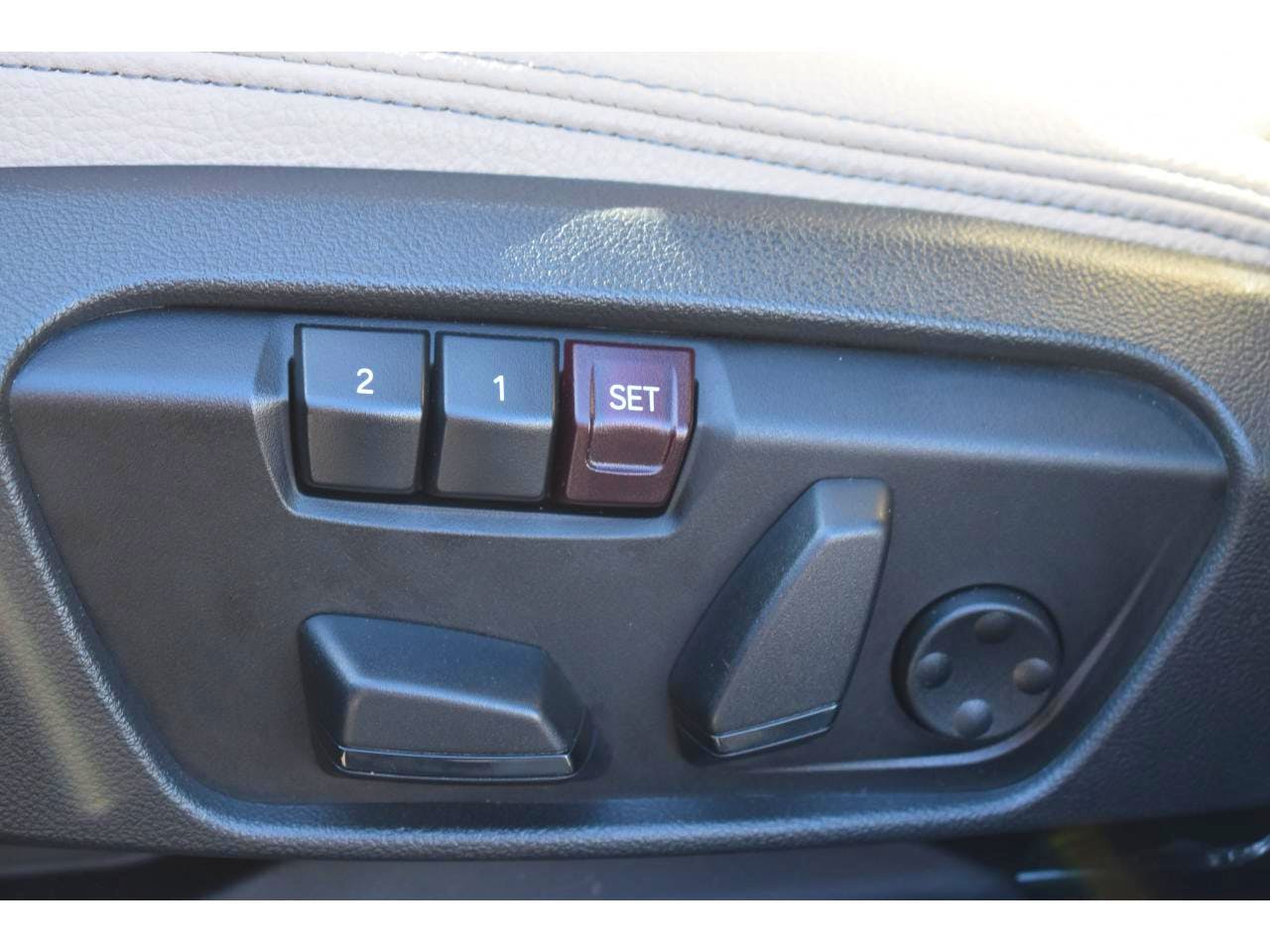 BMW X1  xDrive 25e 220 ch BVA6 F48 LCI xLine occasion - Photo 11