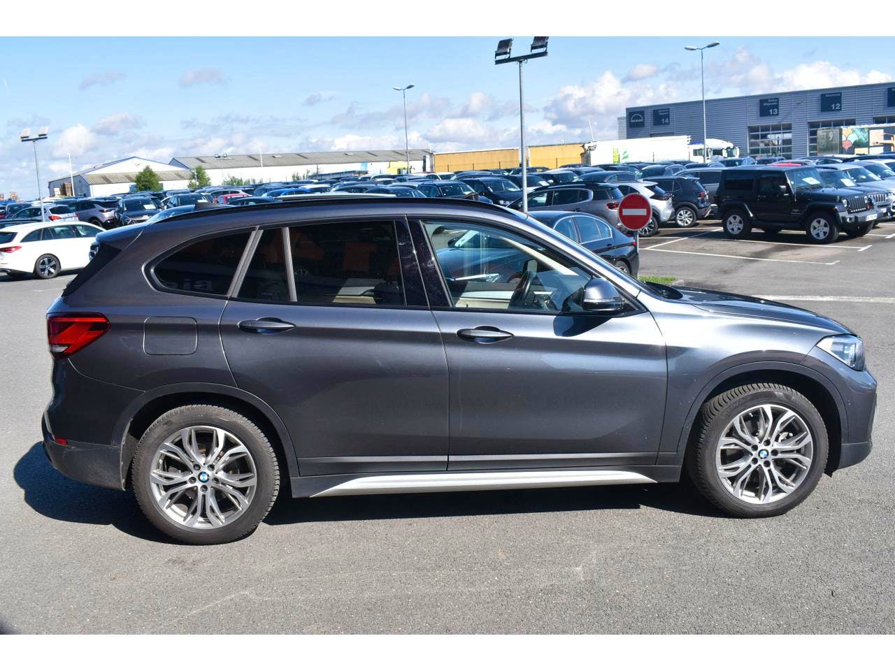 BMW X1  xDrive 25e 220 ch BVA6 F48 LCI xLine occasion - Photo 4