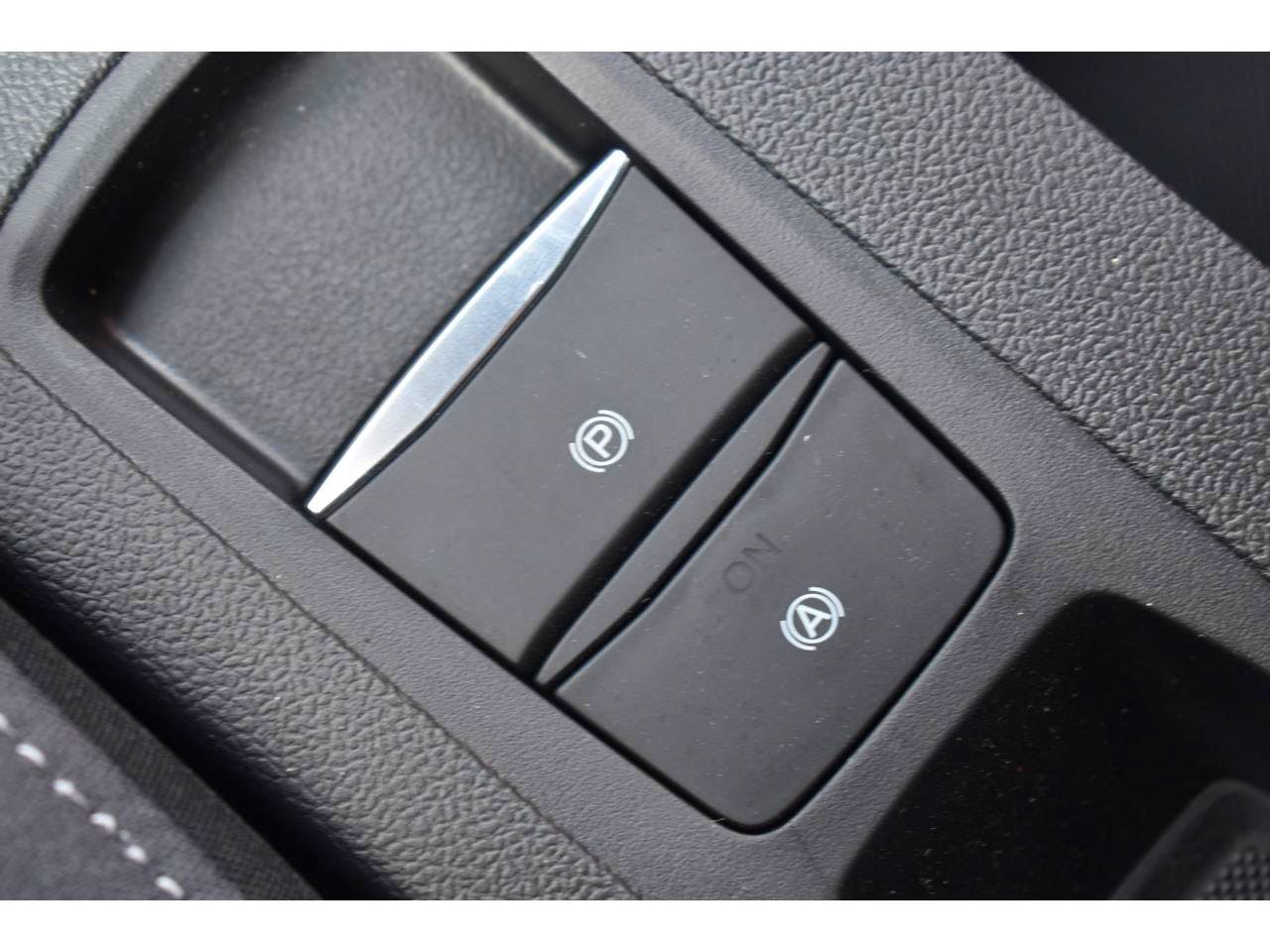 Ford Focus  1.0 EcoBoost 100 S&S Trend Business occasion - Photo 30