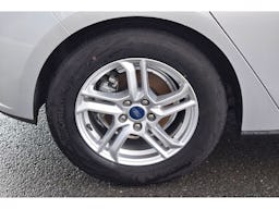 Ford Focus  1.0 EcoBoost 100 S&S Trend Business occasion - Photo 35