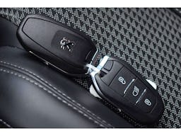 Peugeot 2008  130 S&S EAT8 GT occasion - Photo 38