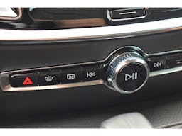 Volvo V60 BUSINESS  T6 AWD Recharge 253 ch + 87 ch Geartronic 8 Inscription Business occasion - Photo 17
