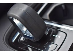 Volvo V60 BUSINESS  T6 AWD Recharge 253 ch + 87 ch Geartronic 8 Inscription Business occasion - Photo 18