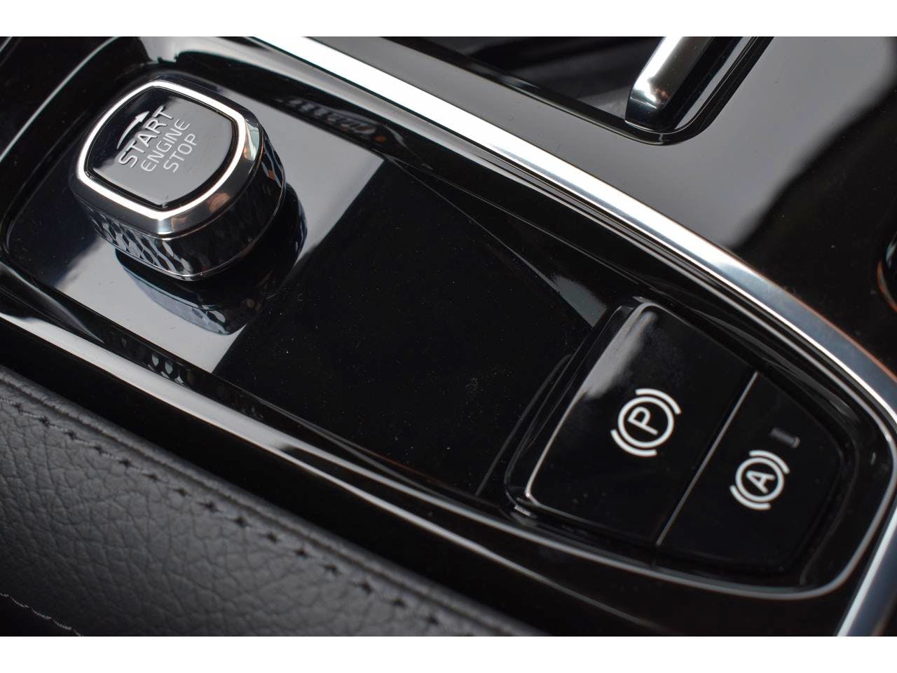 Volvo V60 BUSINESS  T6 AWD Recharge 253 ch + 87 ch Geartronic 8 Inscription Business occasion - Photo 19