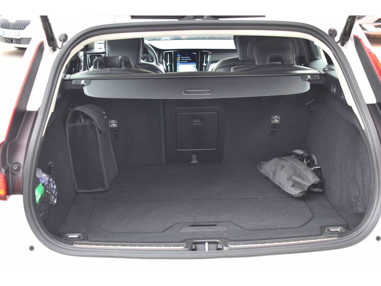 Volvo V60 BUSINESS  T6 AWD Recharge 253 ch + 87 ch Geartronic 8 Inscription Business occasion - Photo 34