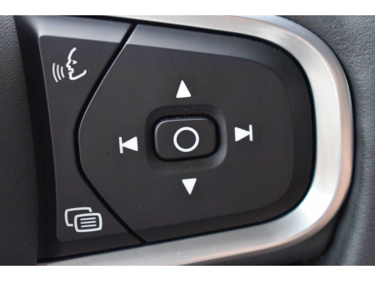 Volvo V60 BUSINESS  T6 AWD Recharge 253 ch + 87 ch Geartronic 8 Inscription Business occasion - Photo 8