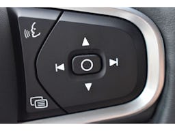 Volvo V60 BUSINESS  T6 AWD Recharge 253 ch + 87 ch Geartronic 8 Inscription Business occasion - Photo 8