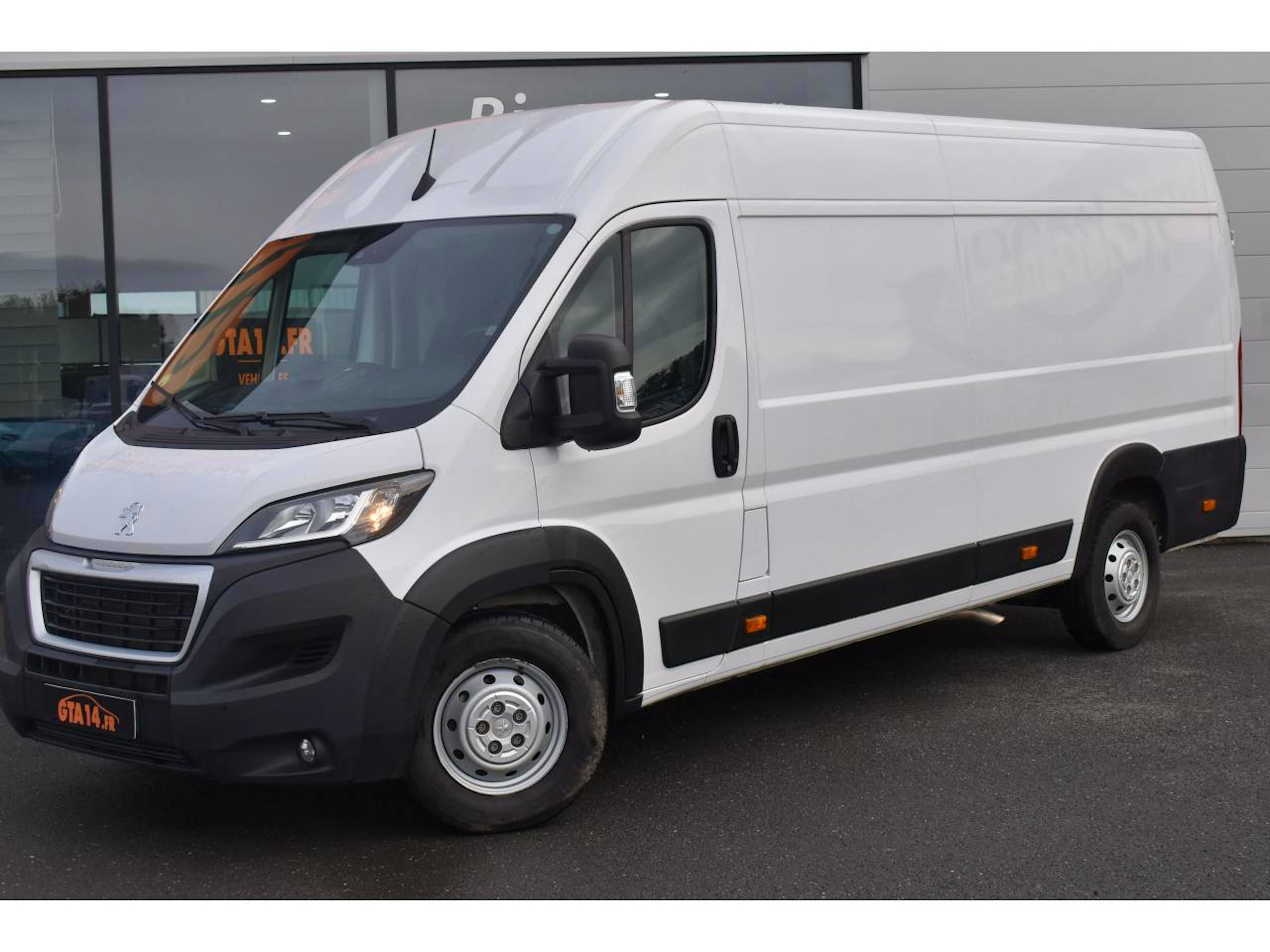 Peugeot Boxer 435 L4H2 BLUEHDI 140 S&S ASPHALT occasion