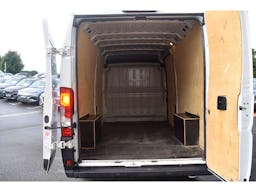 Peugeot Boxer  435 L4H2 BLUEHDI 140 S&S ASPHALT occasion - Photo 9