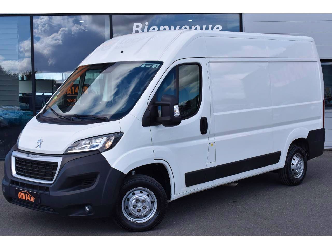 Peugeot Boxer 333 L2H2 BLUEHDI 140 S&S ASPHALT occasion