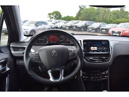 Peugeot 208  1.5 BlueHDi S&S - 100  BERLINE Allure Business PHASE 2 occasion - Photo 12