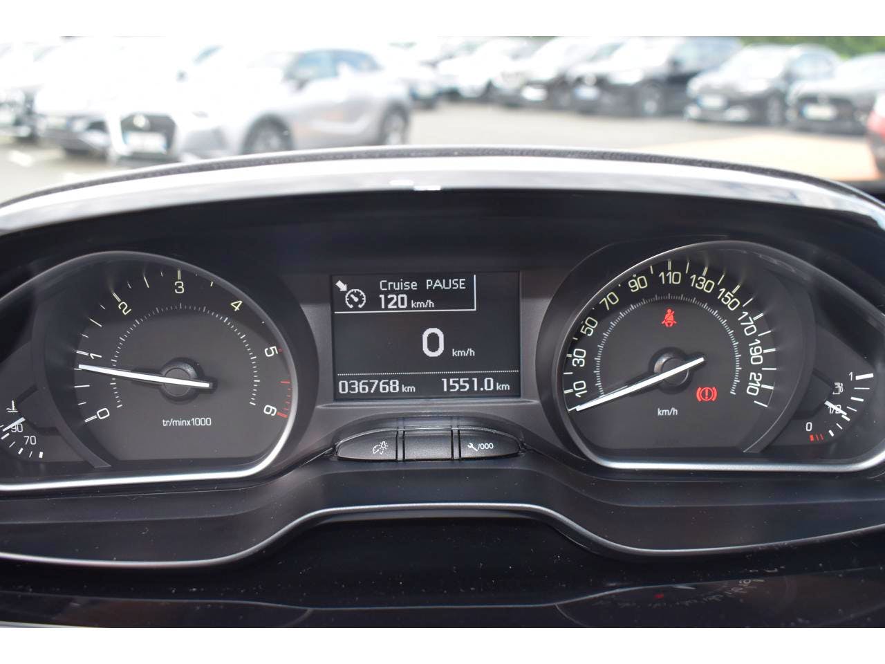 Peugeot 208  1.5 BlueHDi S&S - 100  BERLINE Allure Business PHASE 2 occasion - Photo 14