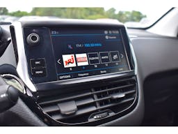 Peugeot 208  1.5 BlueHDi S&S - 100  BERLINE Allure Business PHASE 2 occasion - Photo 15